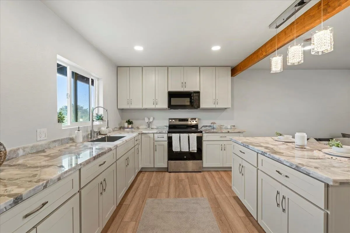 Kahului, Hawaii 96732, United States, 3 Bedrooms Bedrooms, ,2 BathroomsBathrooms,Residential,Active,251003