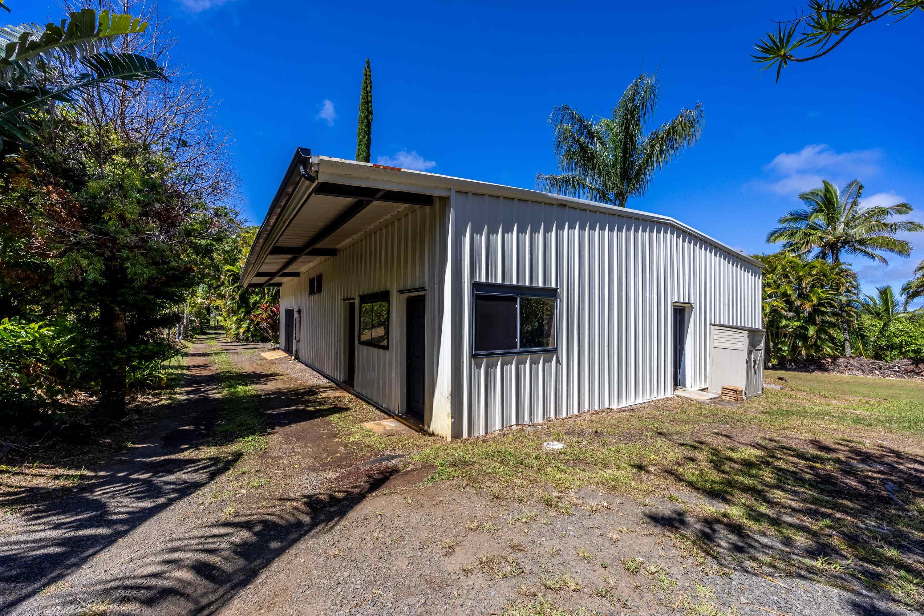 81 Kapuai Rd