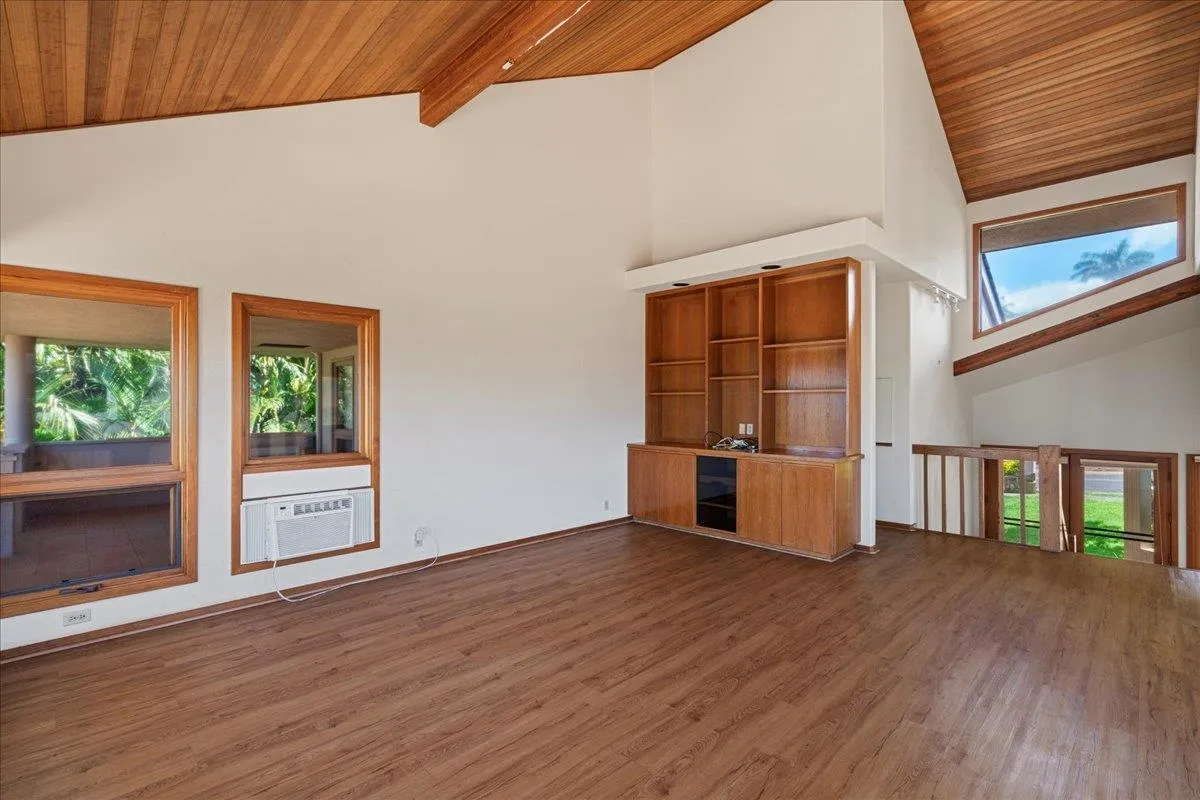 Lahaina, Hawaii 96761, United States, 3 Bedrooms Bedrooms, ,4 BathroomsBathrooms,Residential,Active,222721