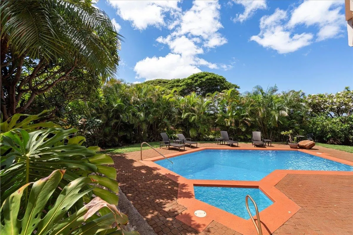 Lahaina, Hawaii 96761, United States, 3 Bedrooms Bedrooms, ,4 BathroomsBathrooms,Residential,Active,222721