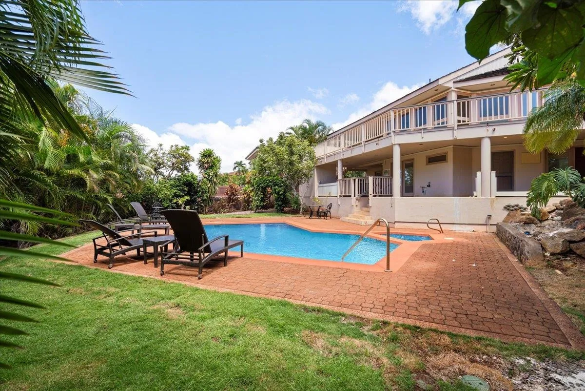 Lahaina, Hawaii 96761, United States, 3 Bedrooms Bedrooms, ,4 BathroomsBathrooms,Residential,Active,222721