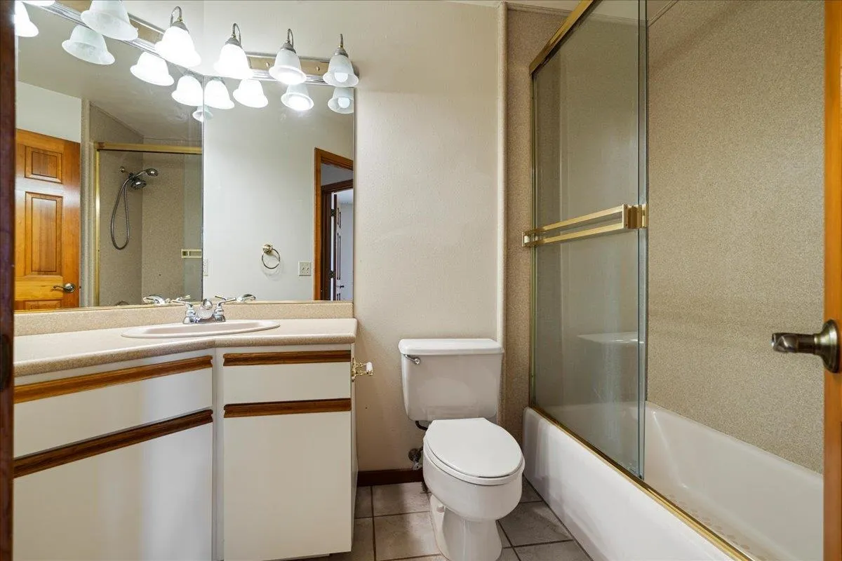 Lahaina, Hawaii 96761, United States, 3 Bedrooms Bedrooms, ,4 BathroomsBathrooms,Residential,Active,222721