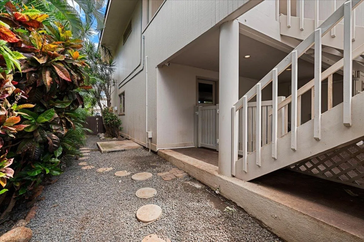Lahaina, Hawaii 96761, United States, 3 Bedrooms Bedrooms, ,4 BathroomsBathrooms,Residential,Active,222721