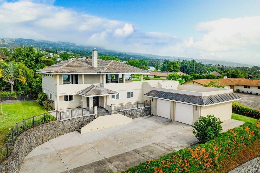56 Lopaka Pl