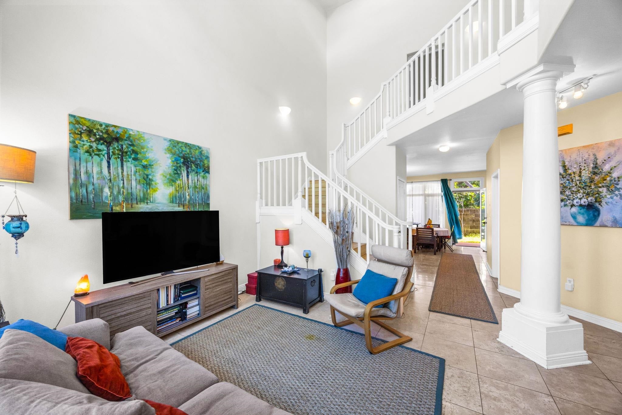 71 Makawao Ave 3