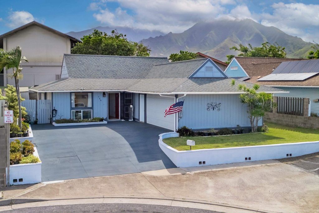 Photo of 708 Kaulu Pl, Kahului, HI 96732 (MLS # 406711)