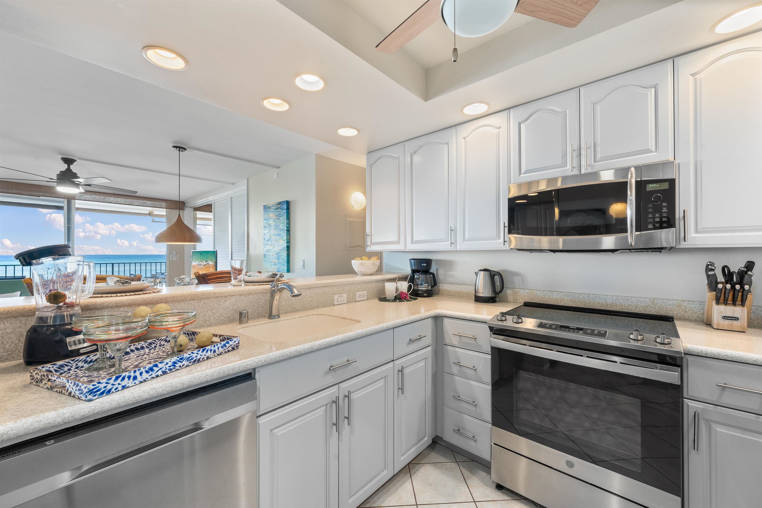 4401 Lower Honoapiilani Rd A-204