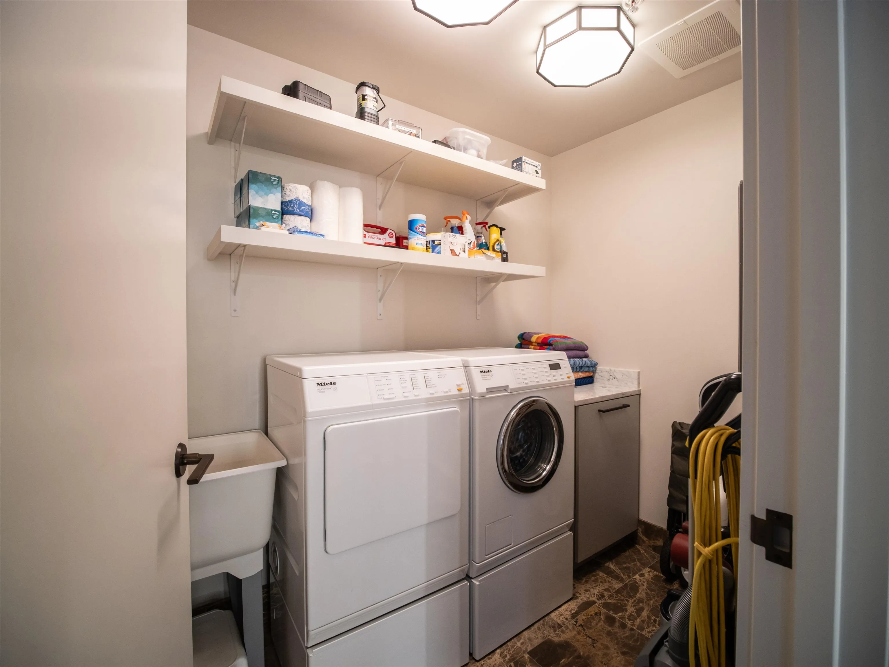 Kihei, Hawaii 96753, United States, 3 Bedrooms Bedrooms, ,4 BathroomsBathrooms,Residential,Active,240424