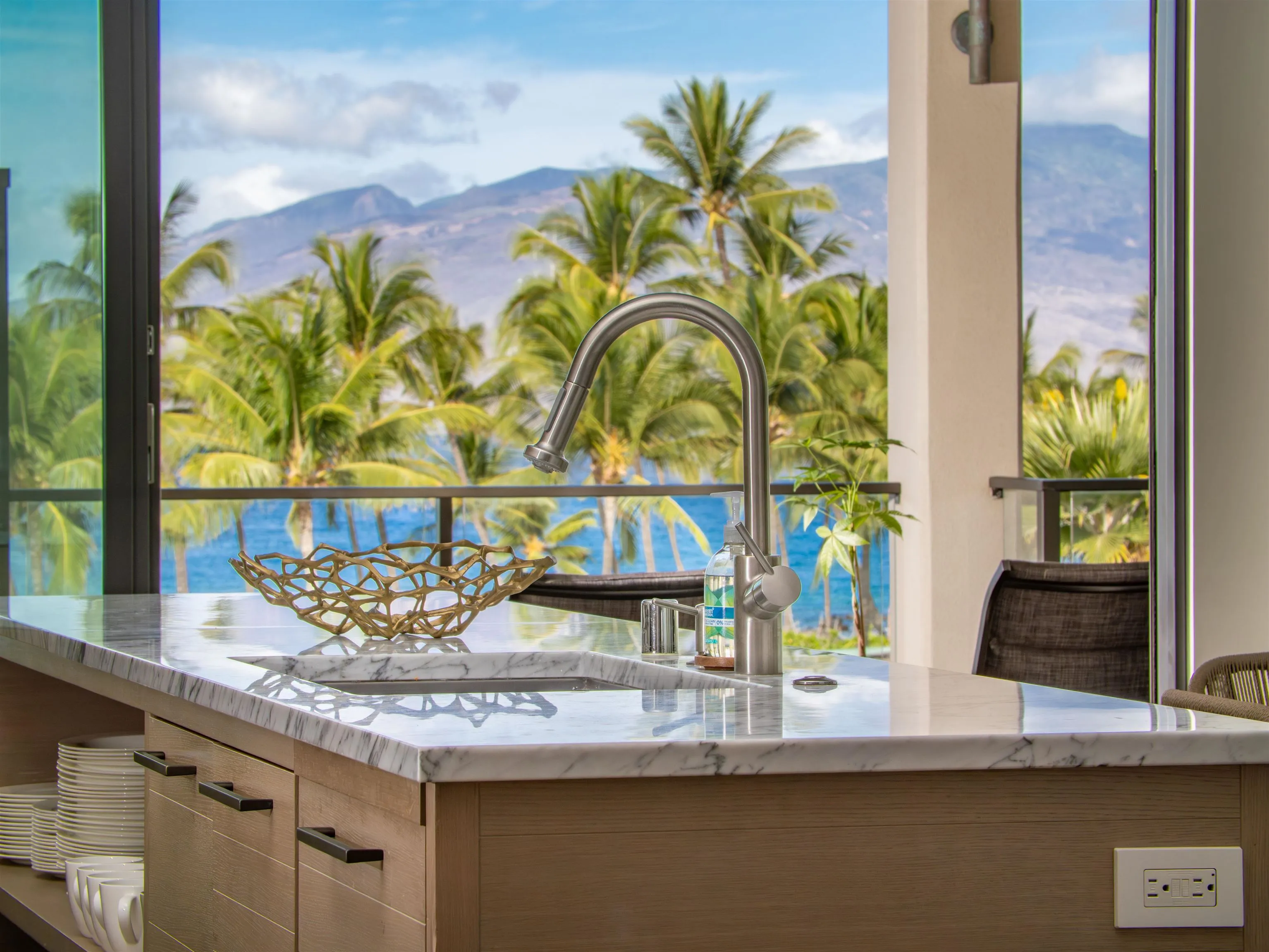 Kihei, Hawaii 96753, United States, 3 Bedrooms Bedrooms, ,4 BathroomsBathrooms,Residential,Active,240424