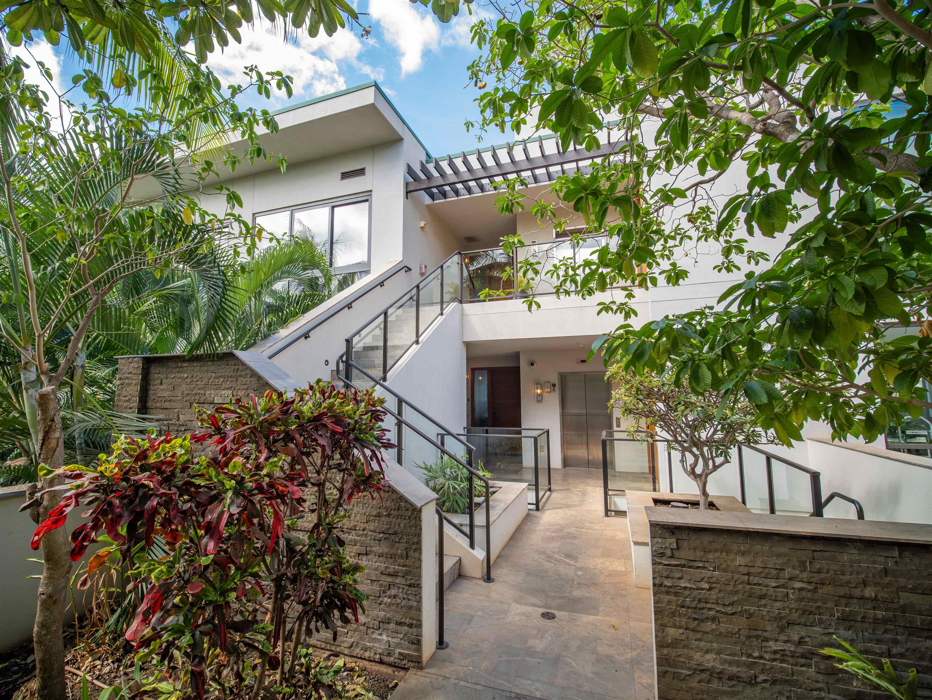 3550 Wailea Alanui Dr 803(F4)