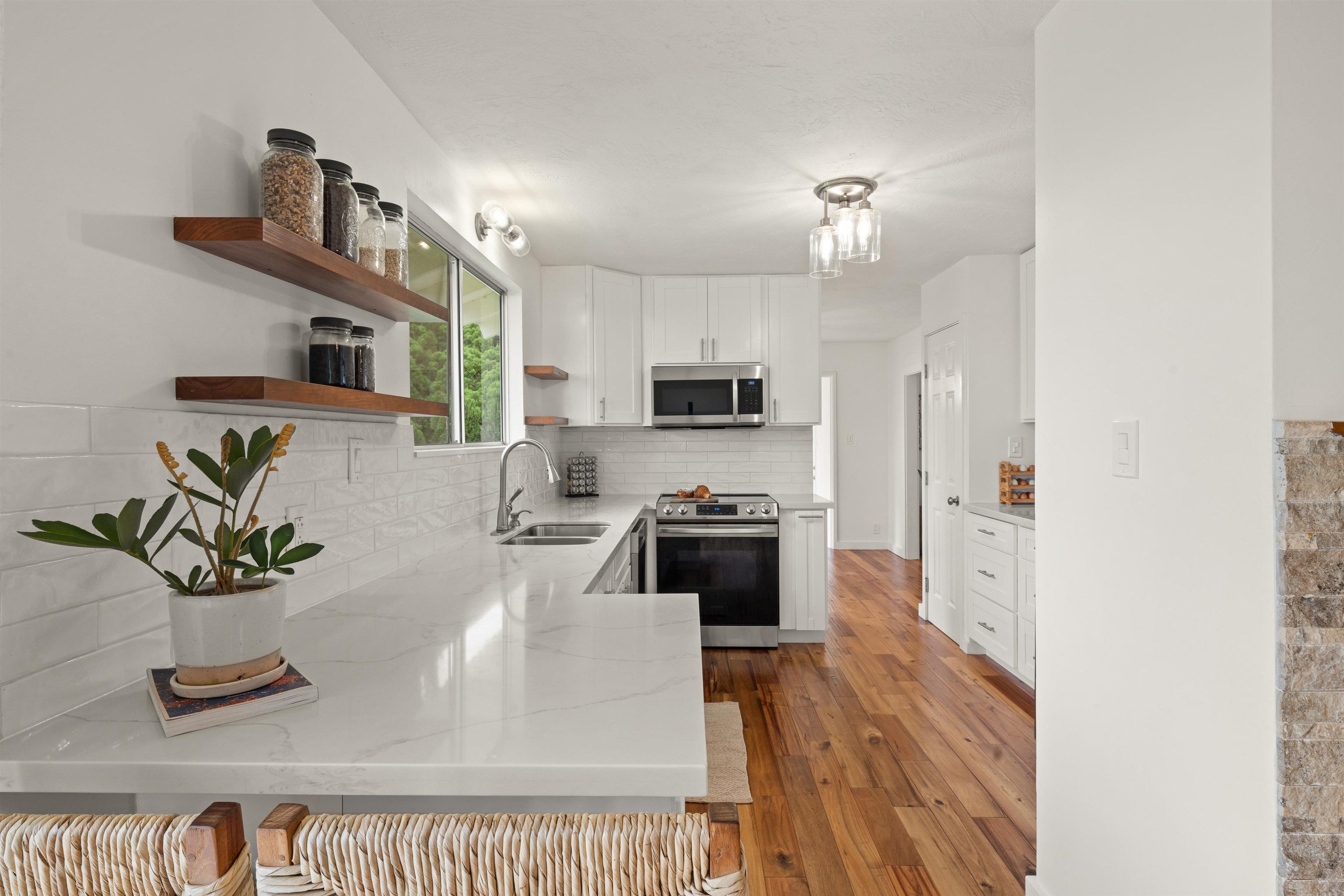 10 Meakoho Pl