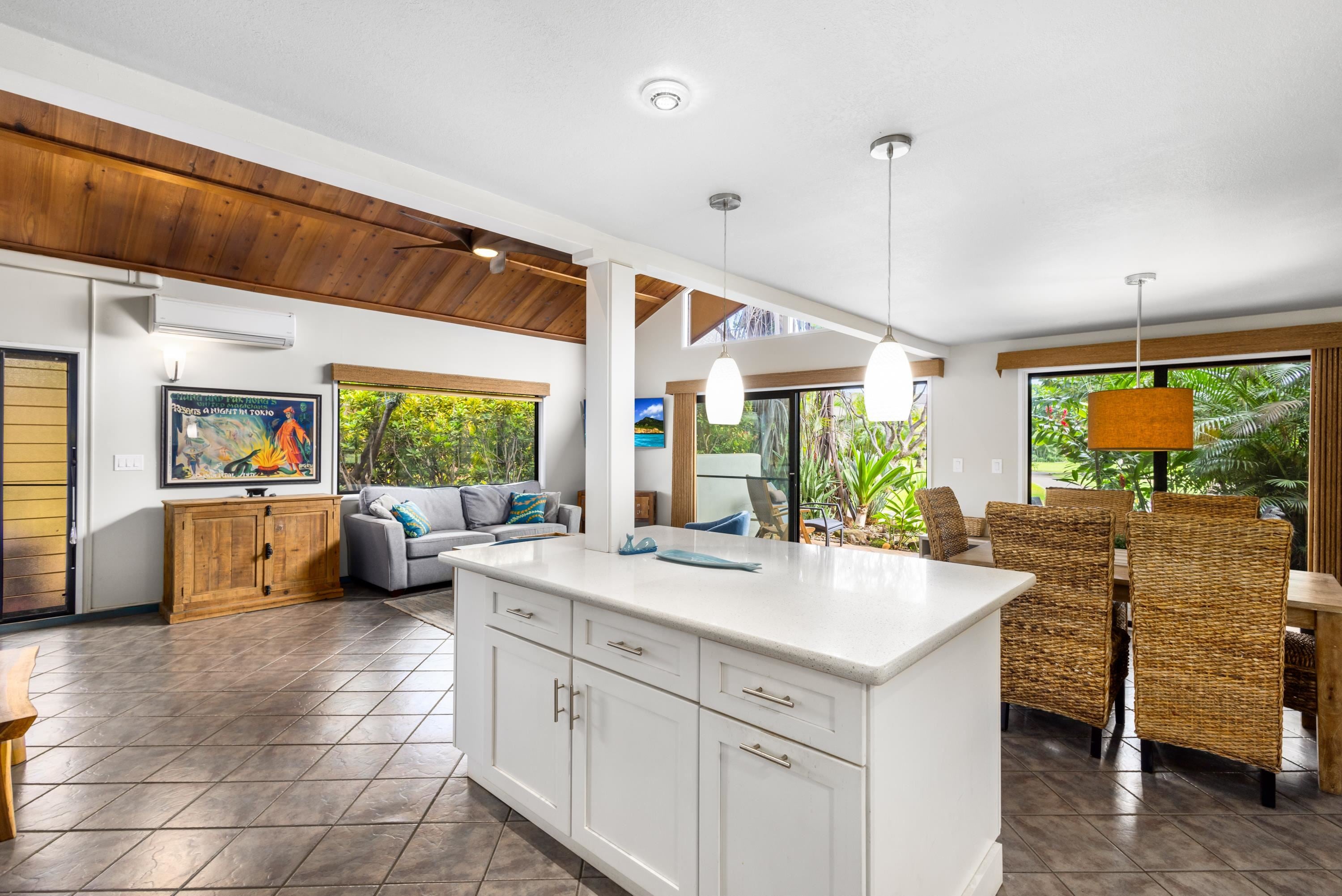 811 S Kihei Rd 2F