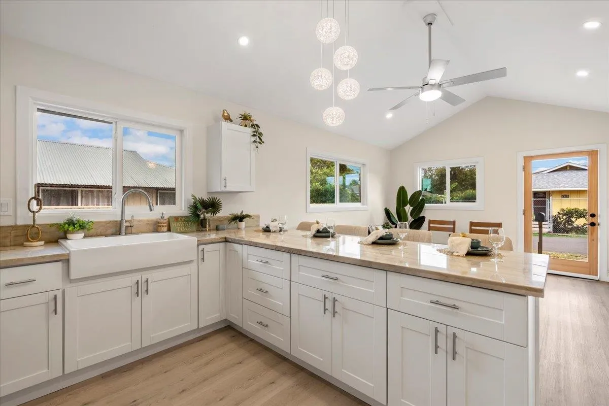 Wailuku, Hawaii 96793, United States, 3 Bedrooms Bedrooms, ,2 BathroomsBathrooms,Residential,Active,250997