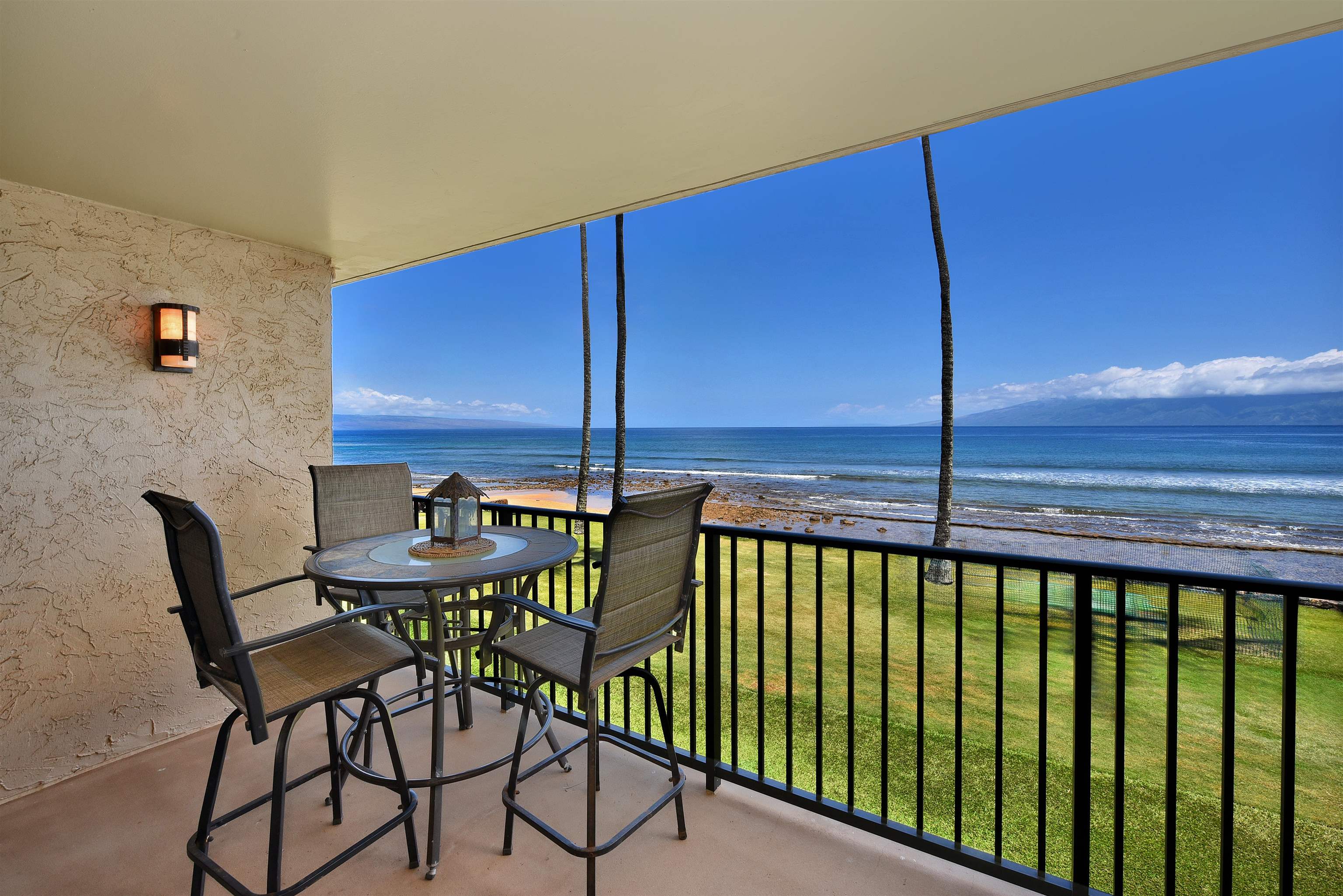 3543 Lower Honoapiilani Rd L204