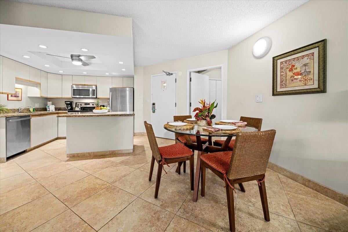 2575 S Kihei Rd T210