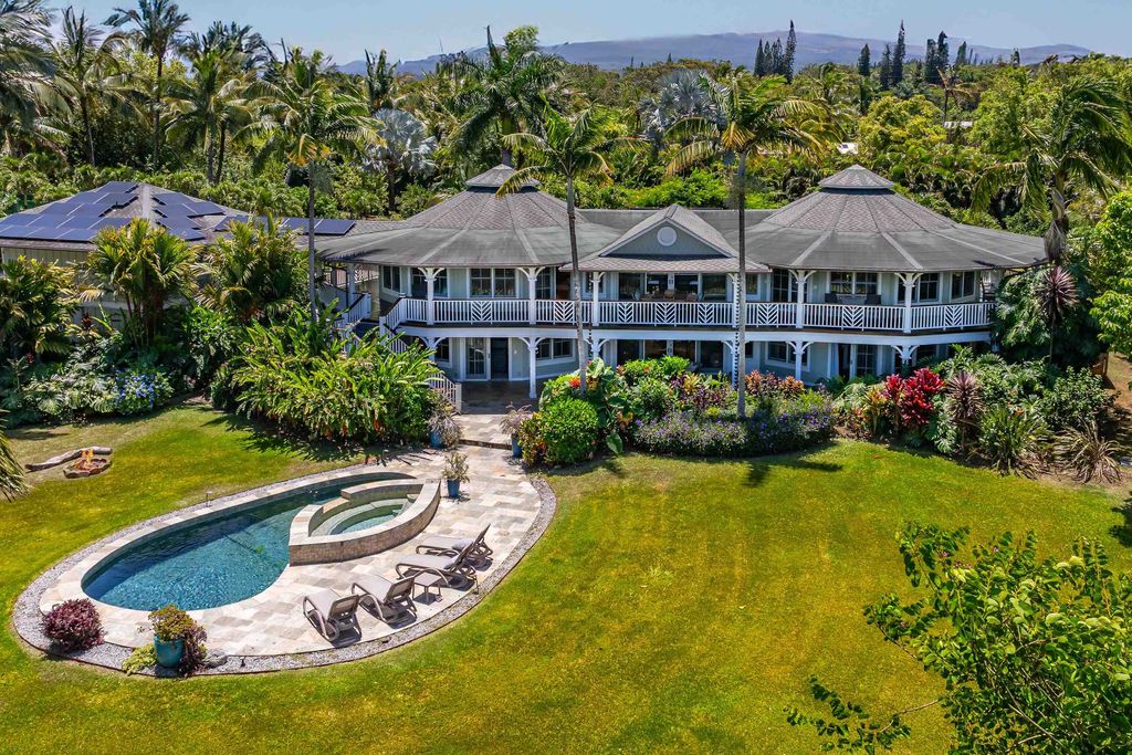 Photo of 65 N Holokai Rd, Haiku, HI 96708 (MLS # 407007)