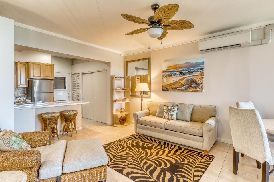 4435 Lower Honoapiilani Rd 204