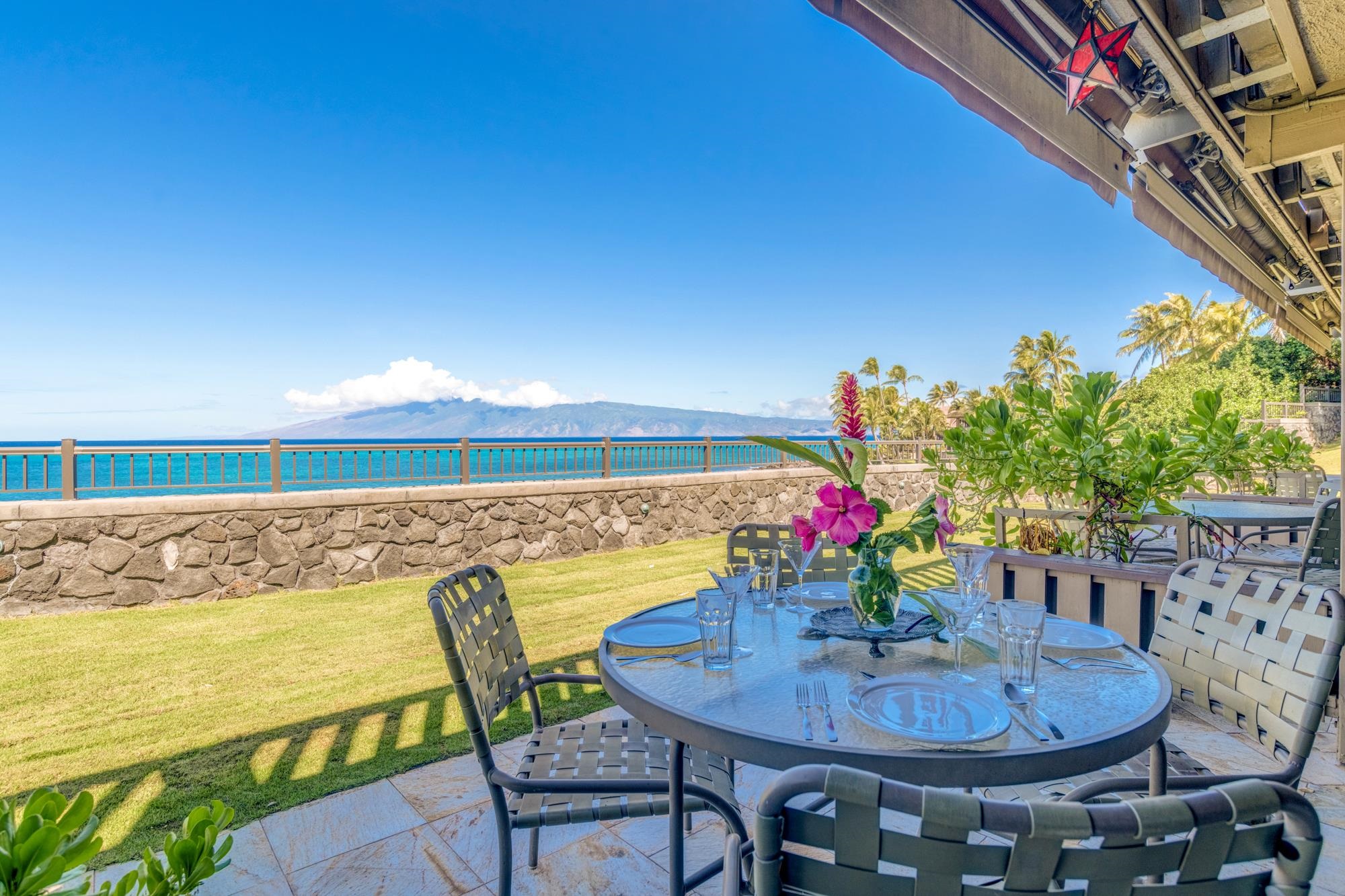 4909 Lower Honoapiilani Rd A8