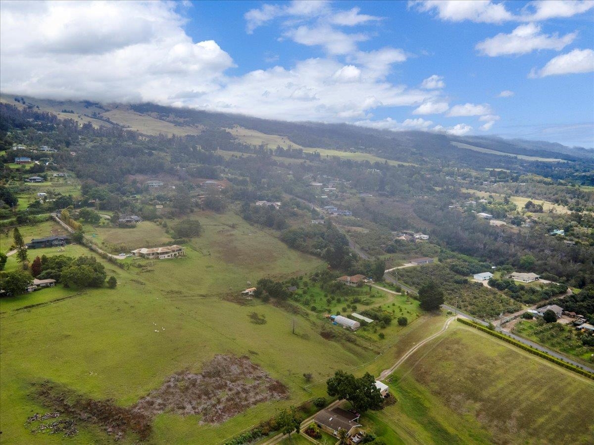 Kula, Hawaii 96790, United States, ,Land,Pending,39509