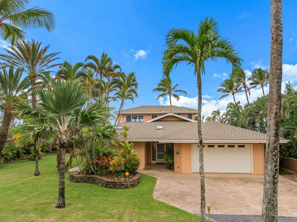 Photo of 111 Aleiki Pl, Paia, HI 96779 (MLS # 405494)