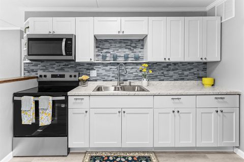 Photo of 111 Kahului Beach Rd #D309, Kahului, HI 96732 (MLS # 407506)