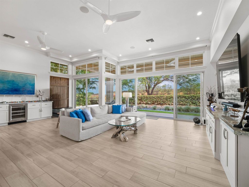 Photo of 2399 Umeke Cir #68, Kihei, HI 96753 (MLS # 407638)