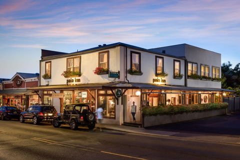 93 Hana Hwy Paia HI 96779