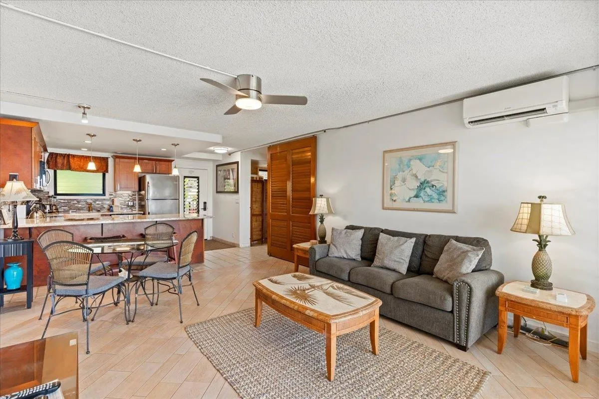 Lahaina, Hawaii 96761, United States, 1 Bedroom Bedrooms, ,1 BathroomBathrooms,Residential,Active,52919