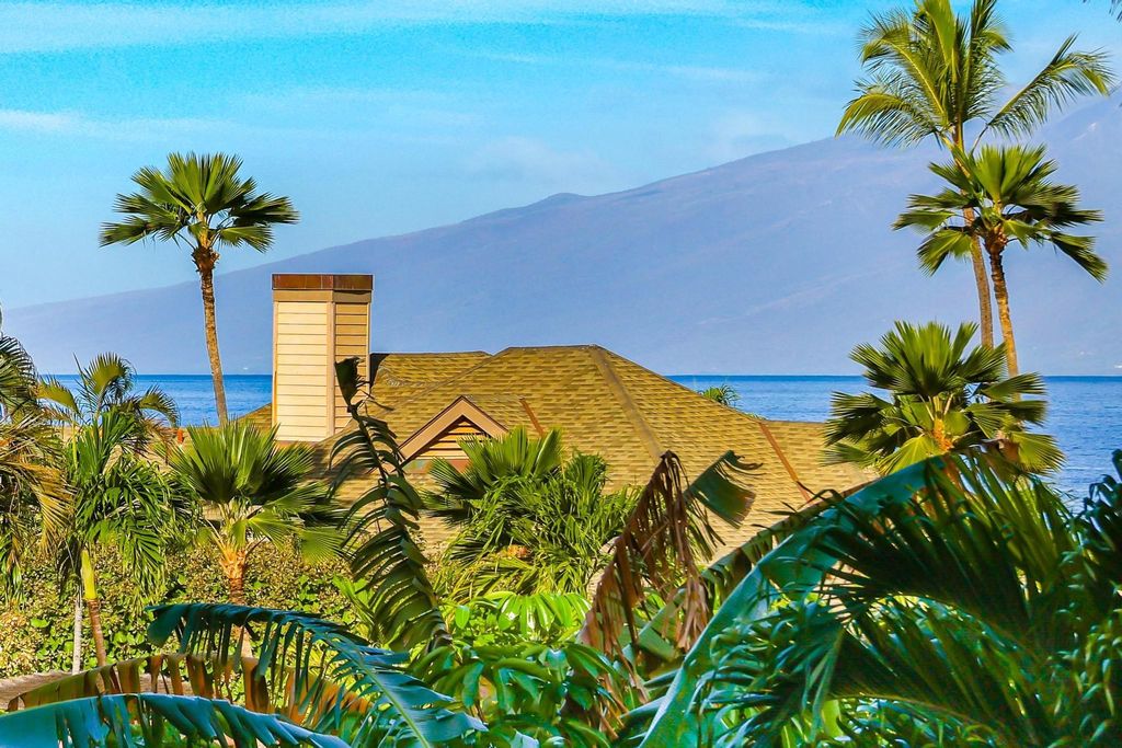 Photo of 3445 Lower Honoapiilani Rd #337, Lahaina, HI 96761 (MLS # 407905)