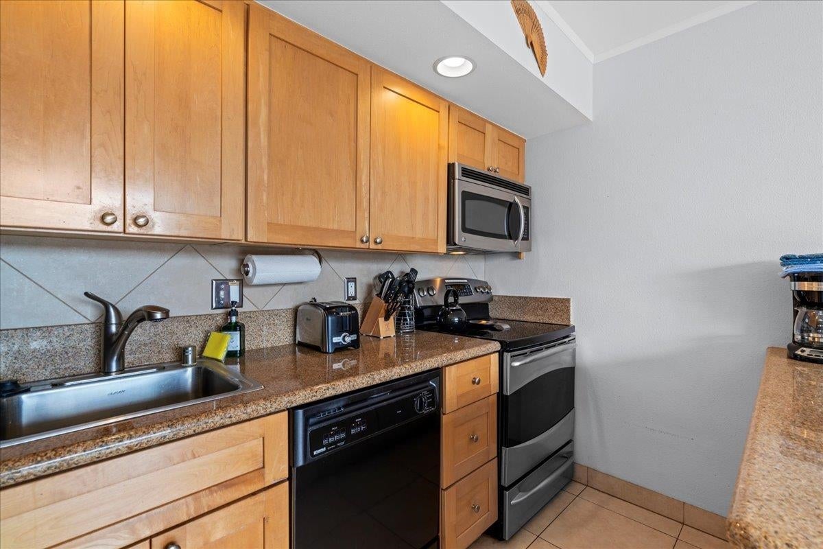 3959 Lower Honoapiilani Rd 302