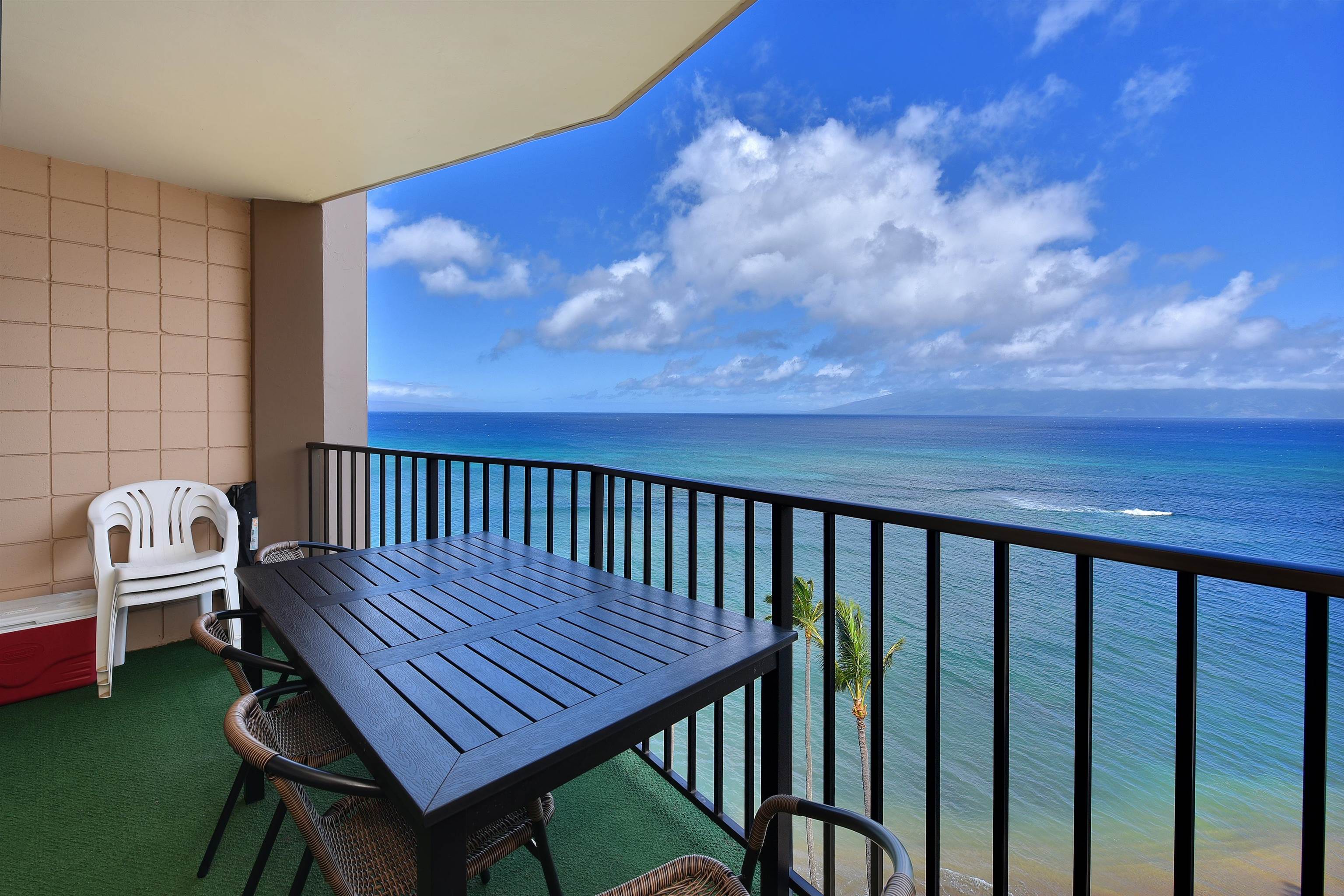 4327 Lower Honoapiilani Rd 1104B