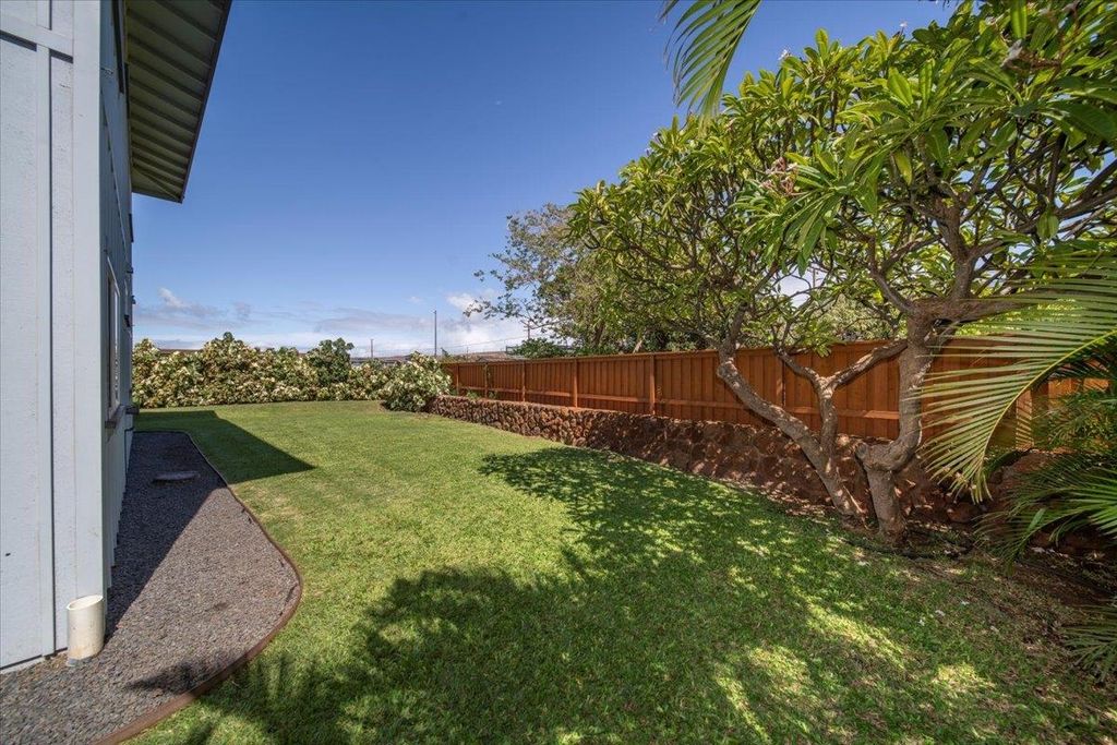 Photo of 127 Wahikuli Rd, Lahaina, HI 96761 (MLS # 407734)