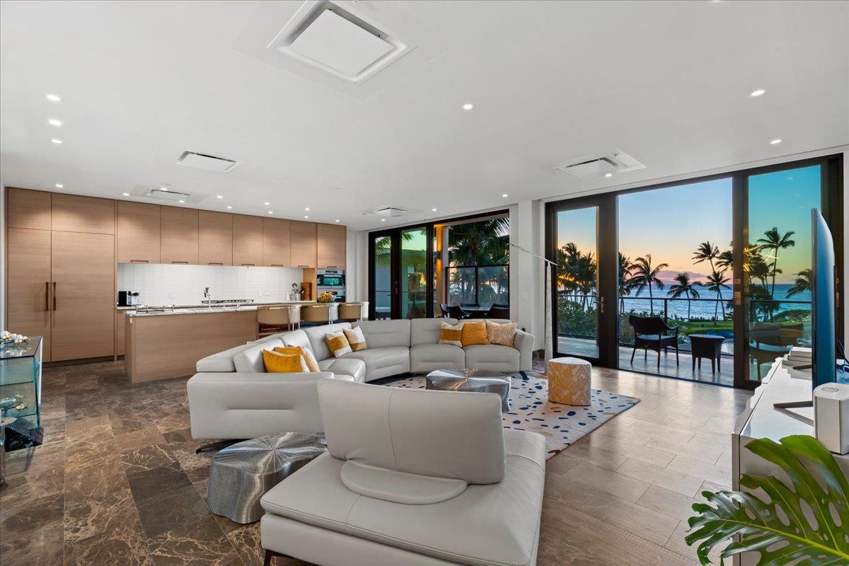 3550 Wailea Alanui Dr F2/801