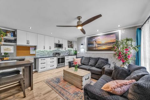 160 Keonekai Rd 13-102 Kihei HI 96753