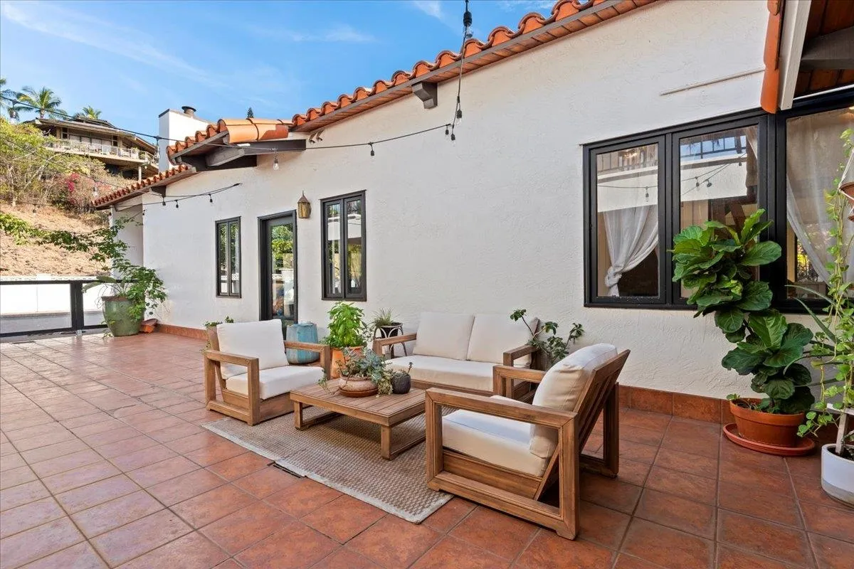 Kihei, Hawaii 96753, United States, 3 Bedrooms Bedrooms, ,3 BathroomsBathrooms,Residential,Active,27575