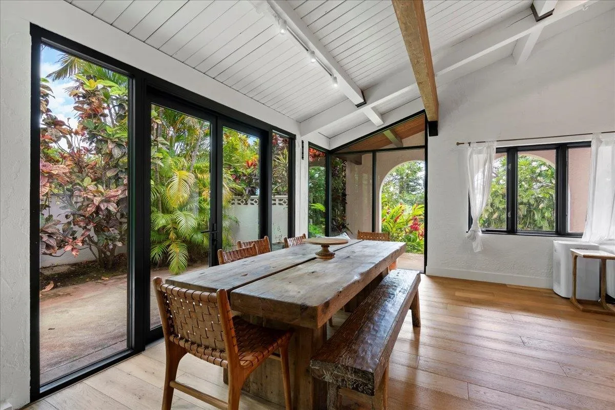 Kihei, Hawaii 96753, United States, 3 Bedrooms Bedrooms, ,3 BathroomsBathrooms,Residential,Active,27575