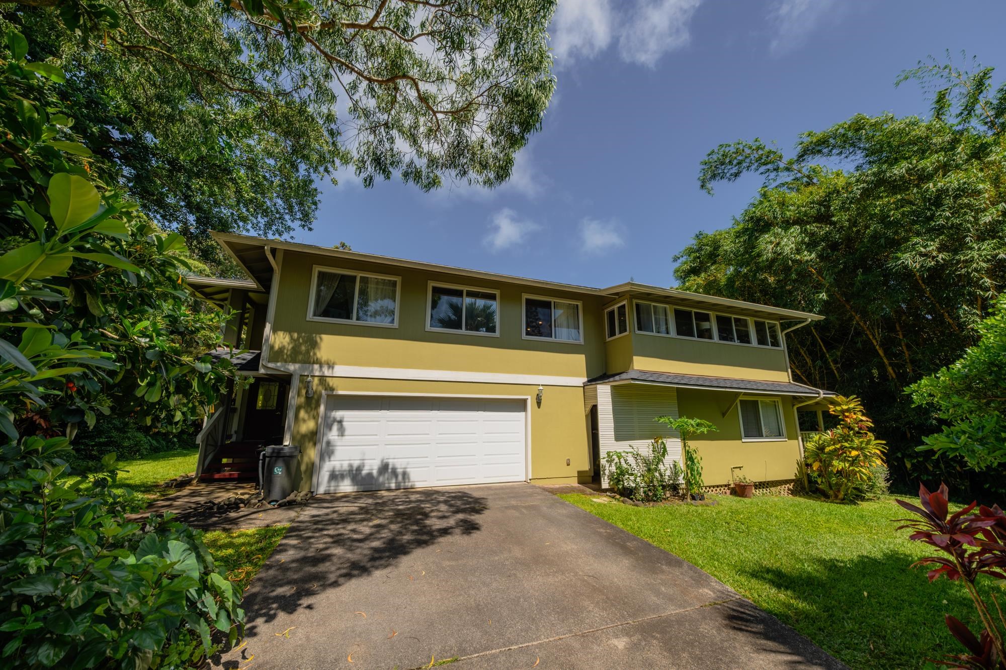 590 Kaiapa Pl