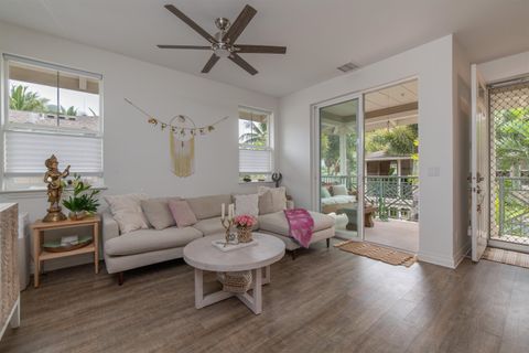 34 Hune One Ln 12-204 Kihei HI 96753