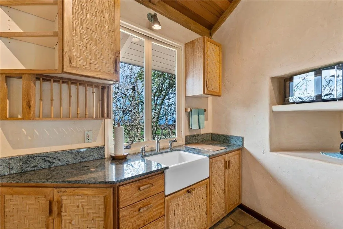 Haiku, Hawaii 96708, United States, 5 Bedrooms Bedrooms, ,4 BathroomsBathrooms,Residential,Active,171901