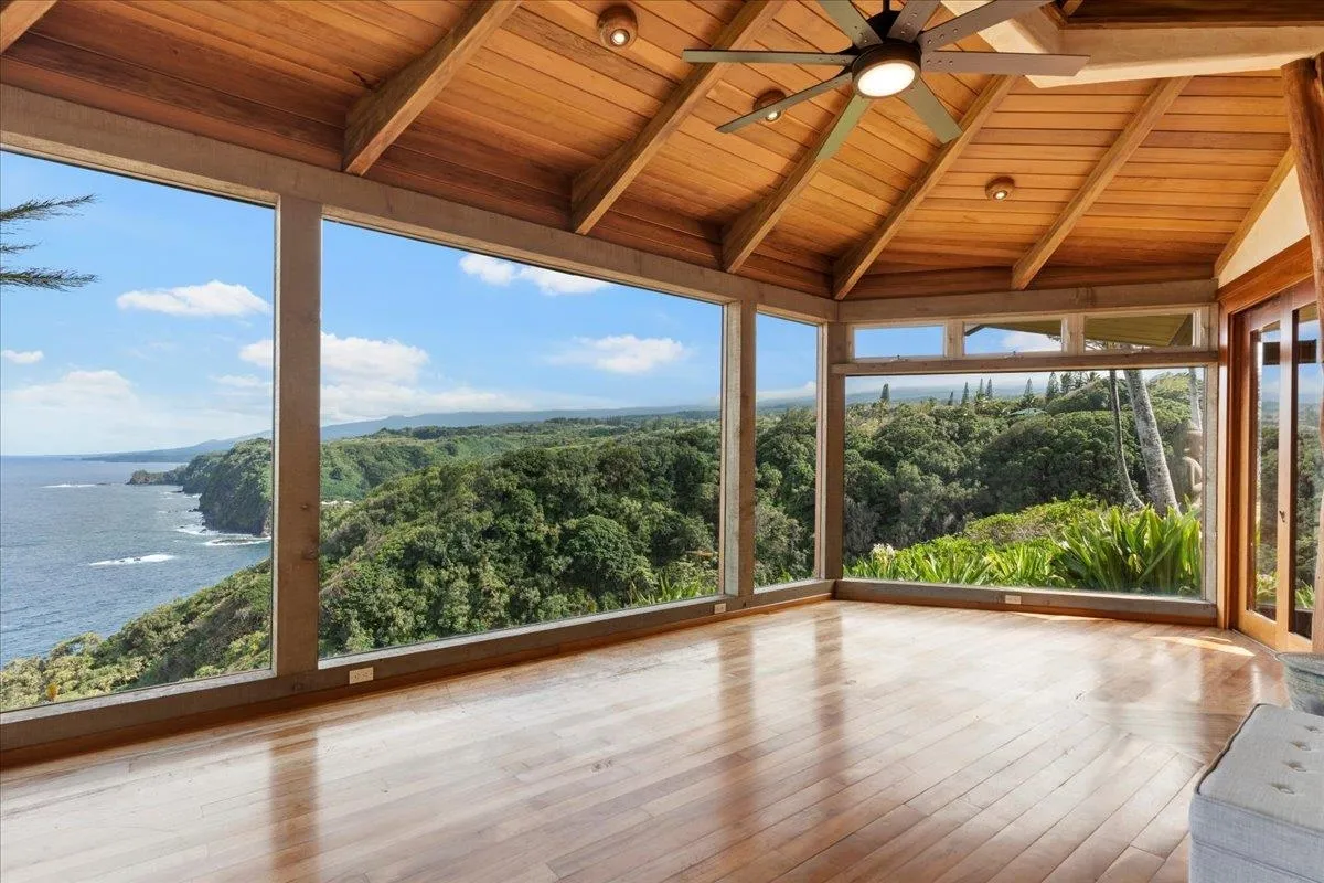 Haiku, Hawaii 96708, United States, 5 Bedrooms Bedrooms, ,4 BathroomsBathrooms,Residential,Active,171901