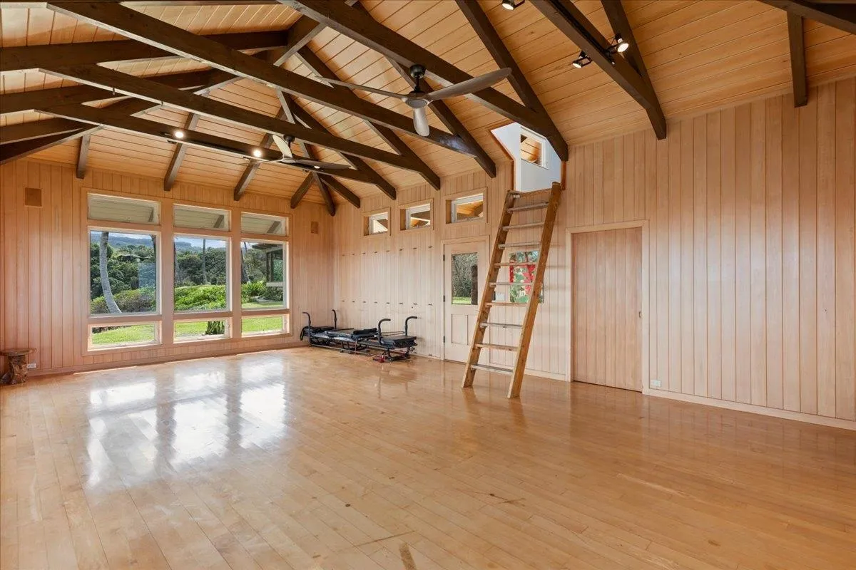 Haiku, Hawaii 96708, United States, 5 Bedrooms Bedrooms, ,4 BathroomsBathrooms,Residential,Active,171901