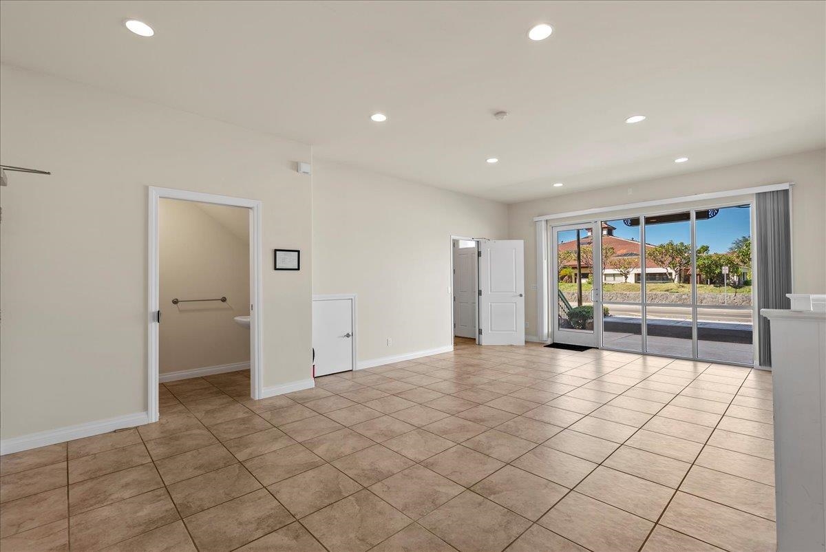 1367 S Kihei Rd 3-104