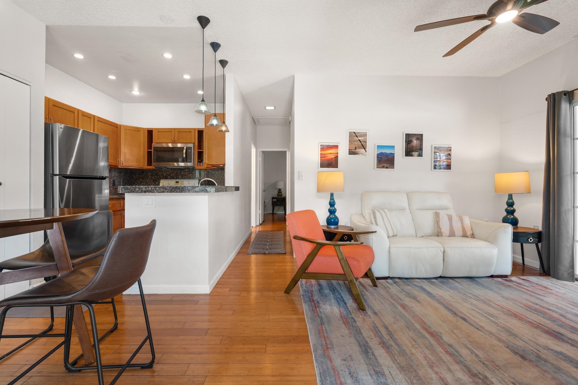 160 Keonekai Rd 8-203