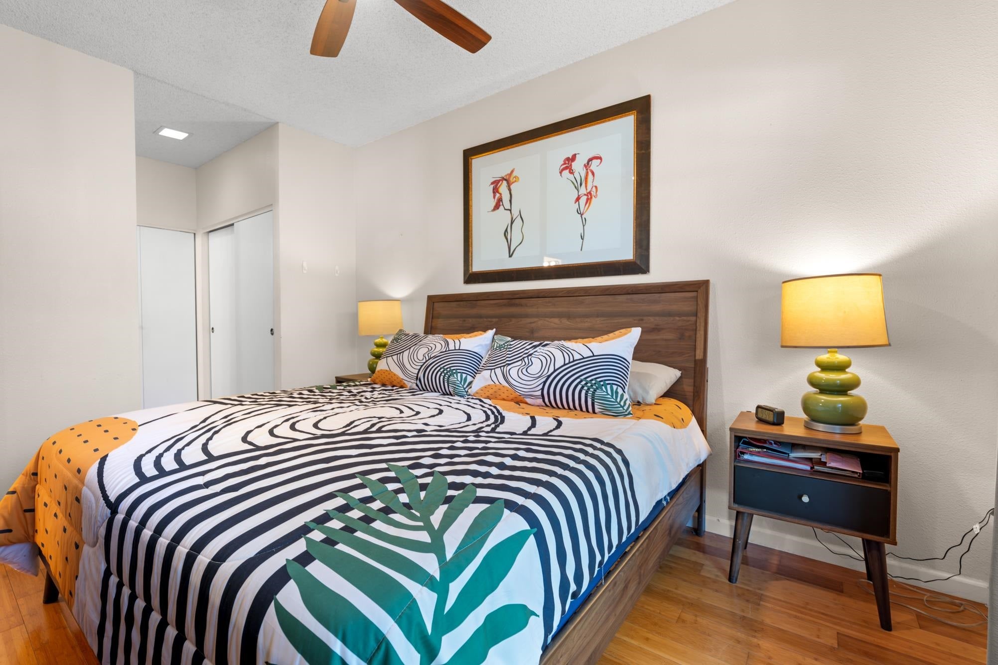 160 Keonekai Rd 8-203