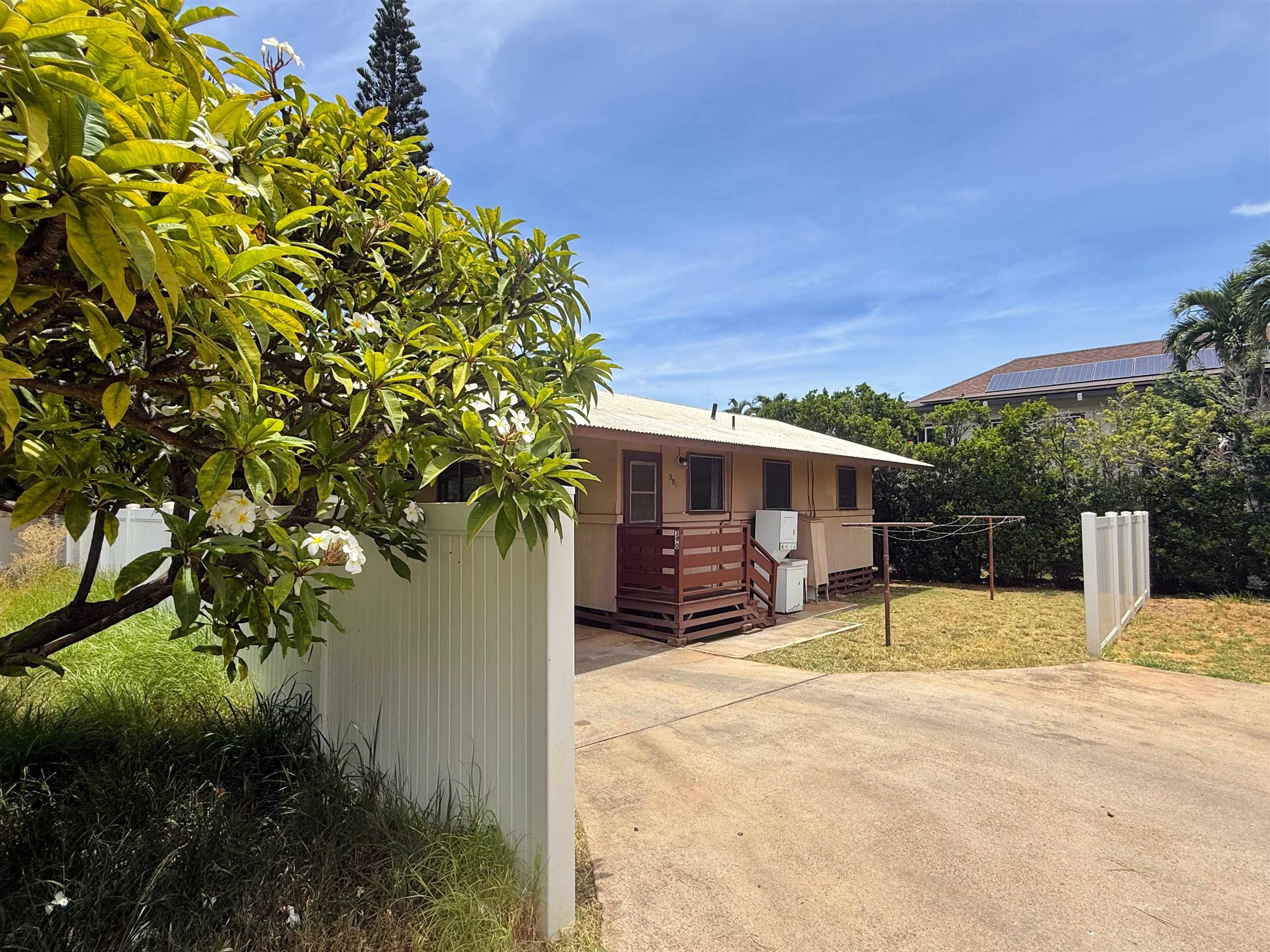 390 Auhana Rd Unit C