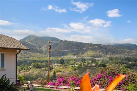 209 Muliwai Dr Wailuku HI 96793