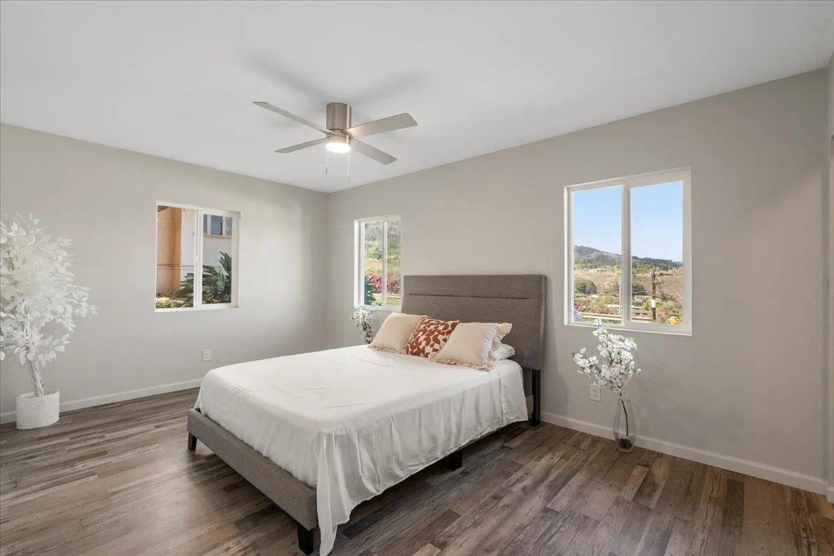 Wailuku, Hawaii 96793, United States, 3 Bedrooms Bedrooms, ,1 BathroomBathrooms,Residential,Active,251532