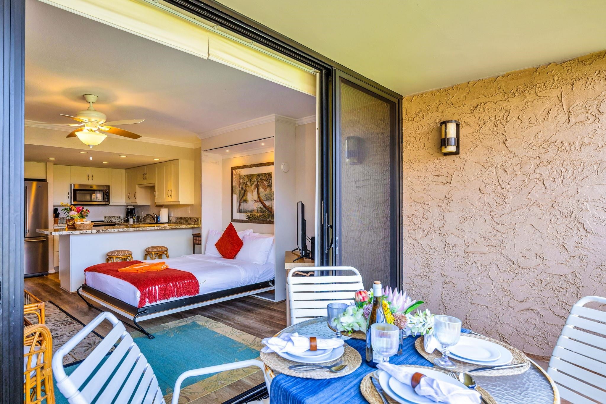 3543 Lower Honoapiilani Rd D303