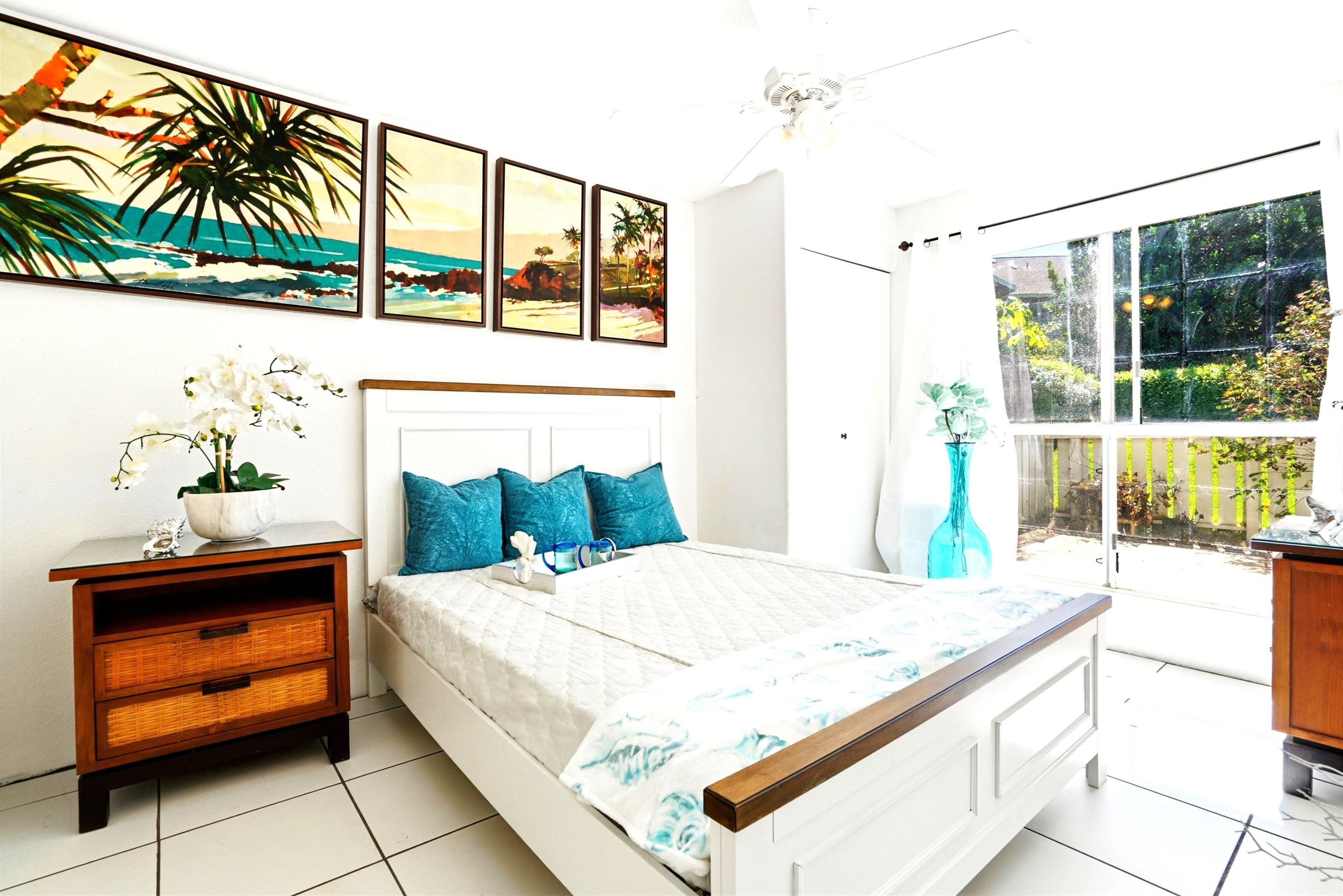 160 Keonekai Rd 1-103