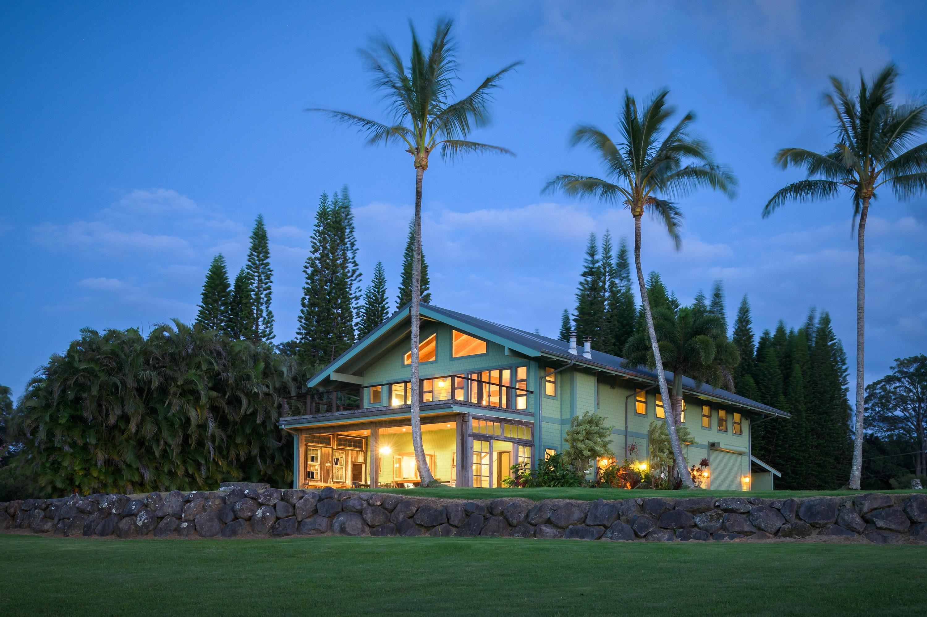 1949 W Kuiaha Rd